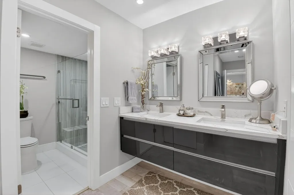 9299 Vista Del Lago Boca Raton FL 33428