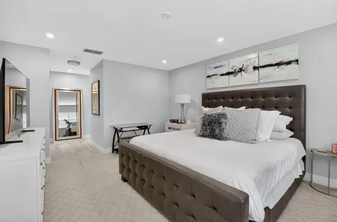 9299 Vista Del Lago Boca Raton FL 33428