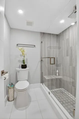 9299 Vista Del Lago Boca Raton FL 33428