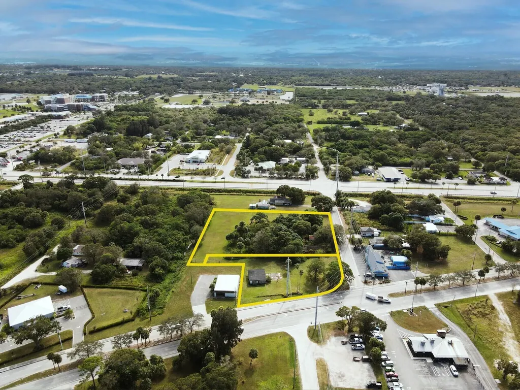 3805 Okeechobee Road Fort Pierce FL