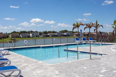 560 Veridian Circle NW Palm Bay FL 32907