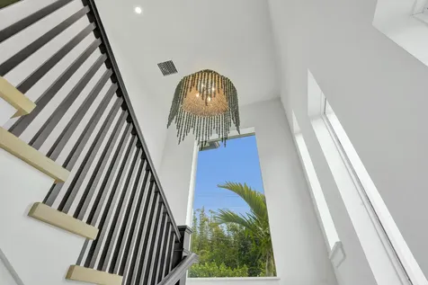 2421 NE 12th Street Fort Lauderdale FL 33304