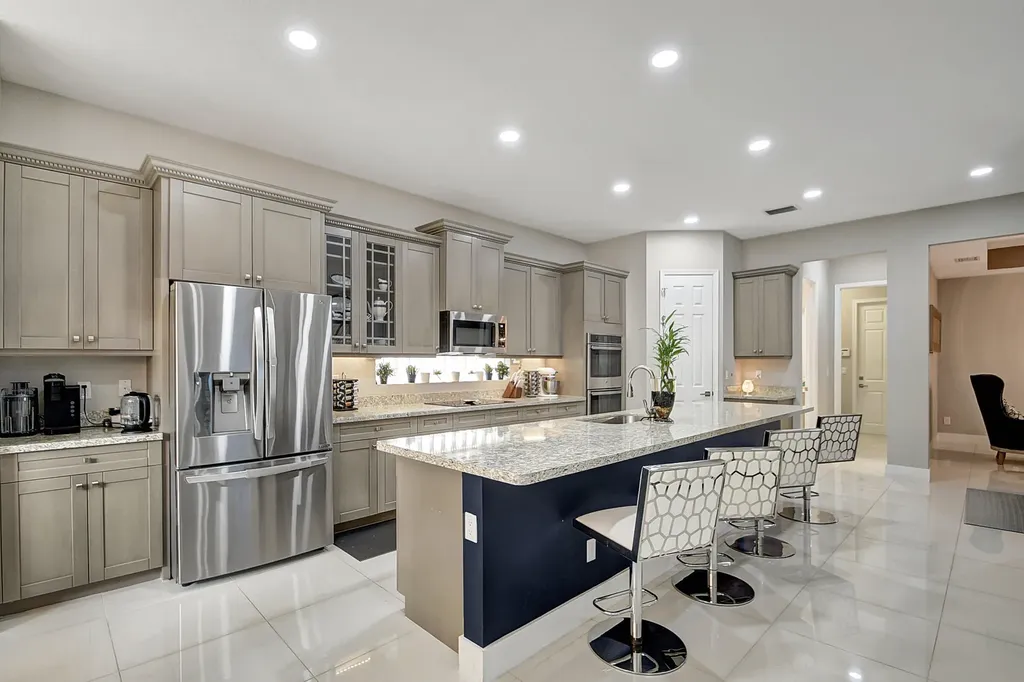 8952 Cypress Grove Lane Royal Palm Beach FL 33436