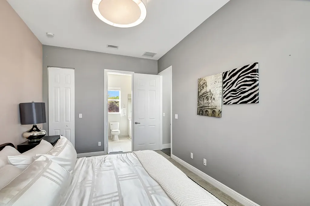 8952 Cypress Grove Lane Royal Palm Beach FL 33436