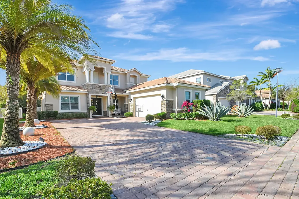 8952 Cypress Grove Lane Royal Palm Beach FL 33436