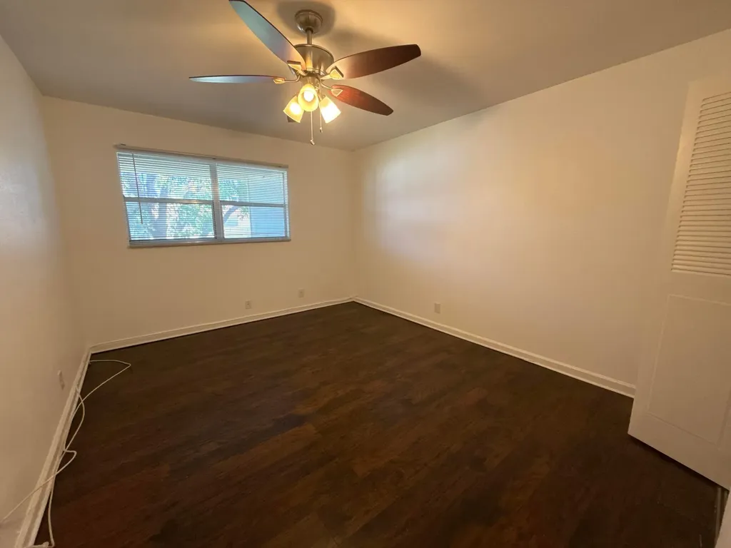 516 Saxony K Delray Beach FL 33446