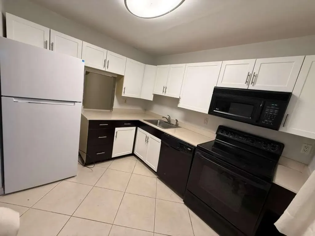 3550 NW 104th Avenue Coral Springs FL 33065