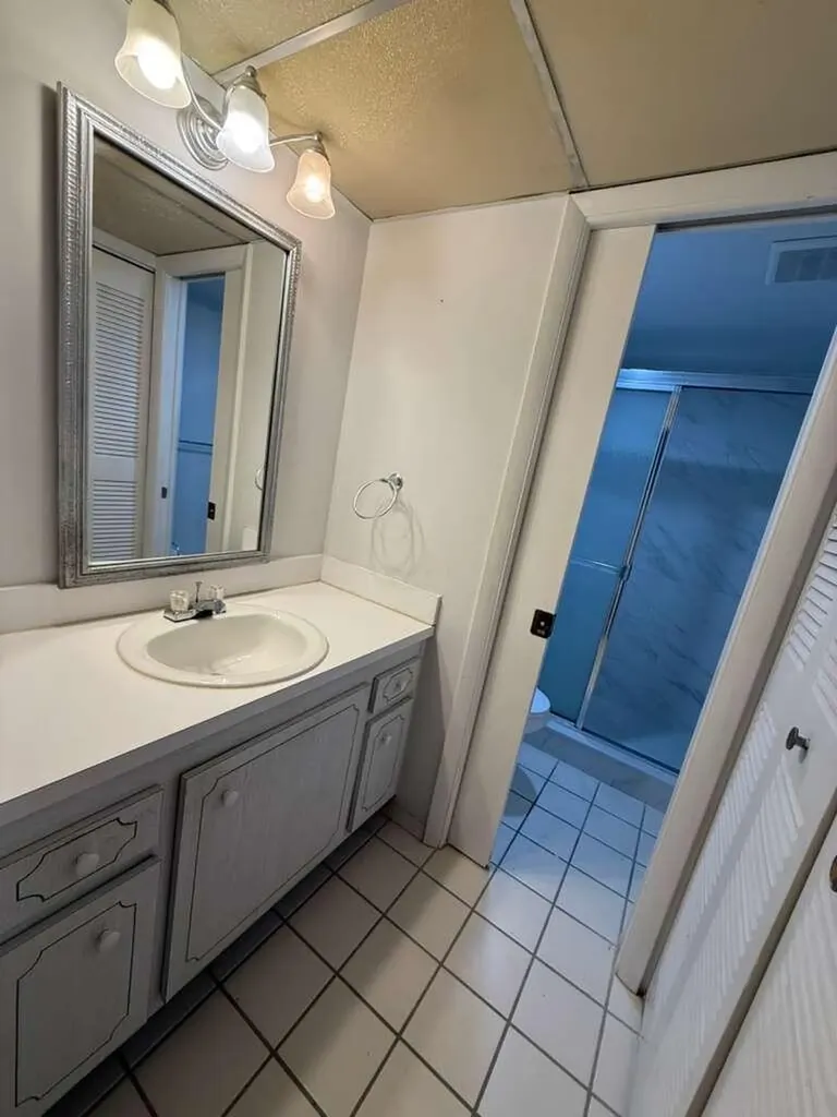 3550 NW 104th Avenue Coral Springs FL 33065