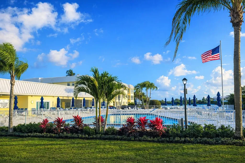 19 Colonial Club Drive Boynton Beach FL 33435