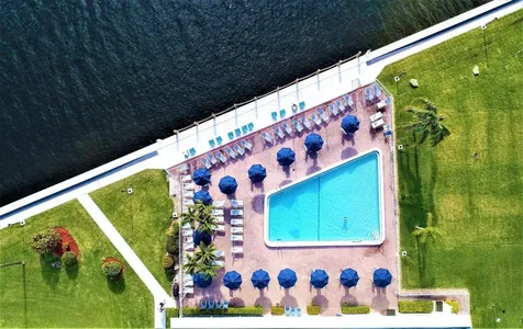 19 Colonial Club Drive Boynton Beach FL 33435