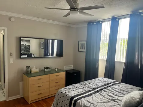 2871 Somerset Drive Lauderdale Lakes FL 33311