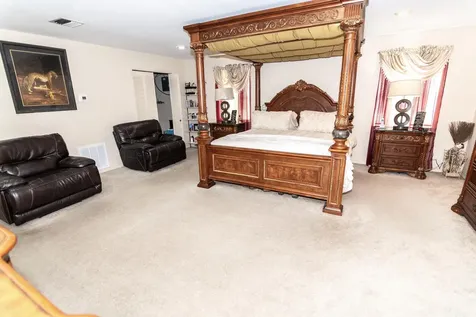 662 NW Bayshore Boulevard Port St Lucie FL 34983