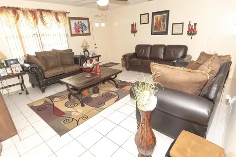 662 NW Bayshore Boulevard Port St Lucie FL 34983