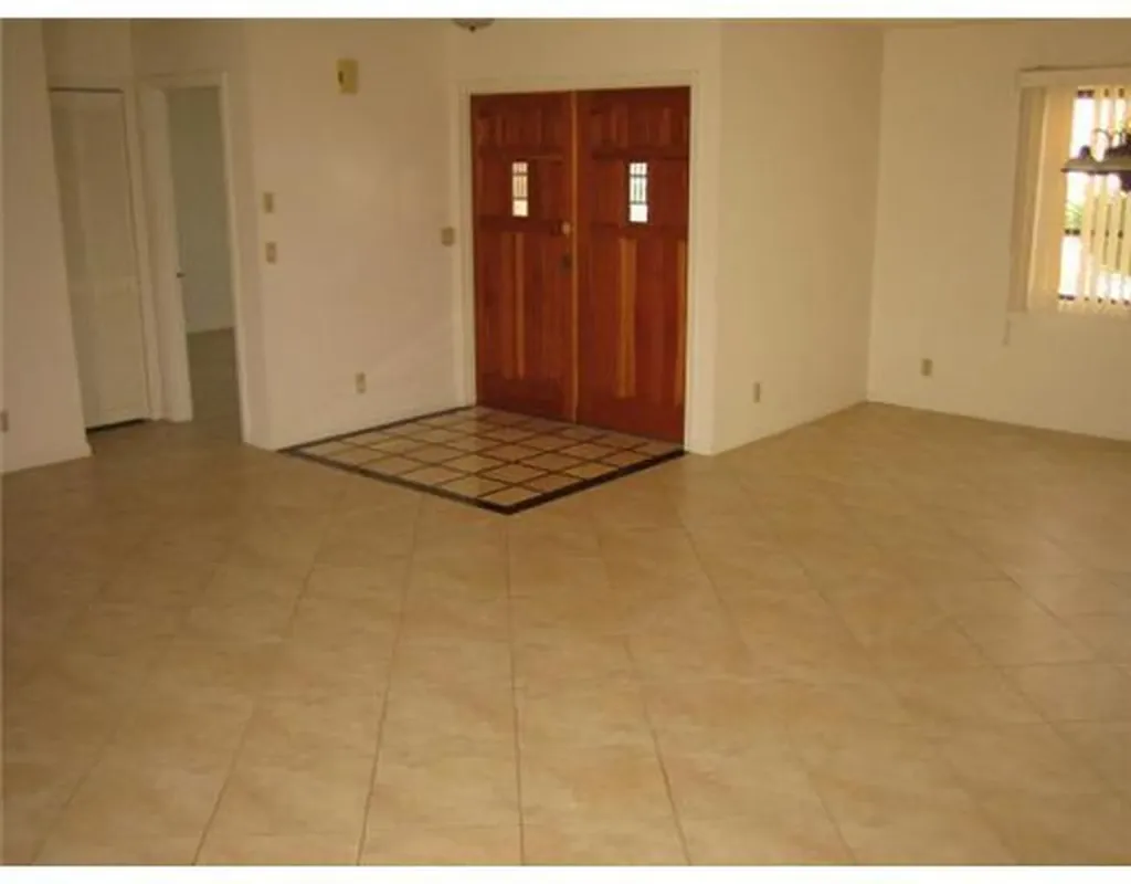6050 Amberwoods Drive Boca Raton FL 33433