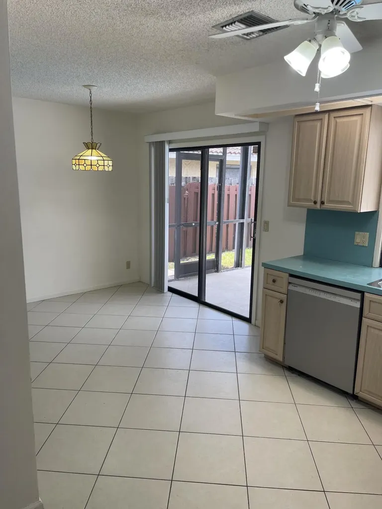 6050 Amberwoods Drive Boca Raton FL 33433