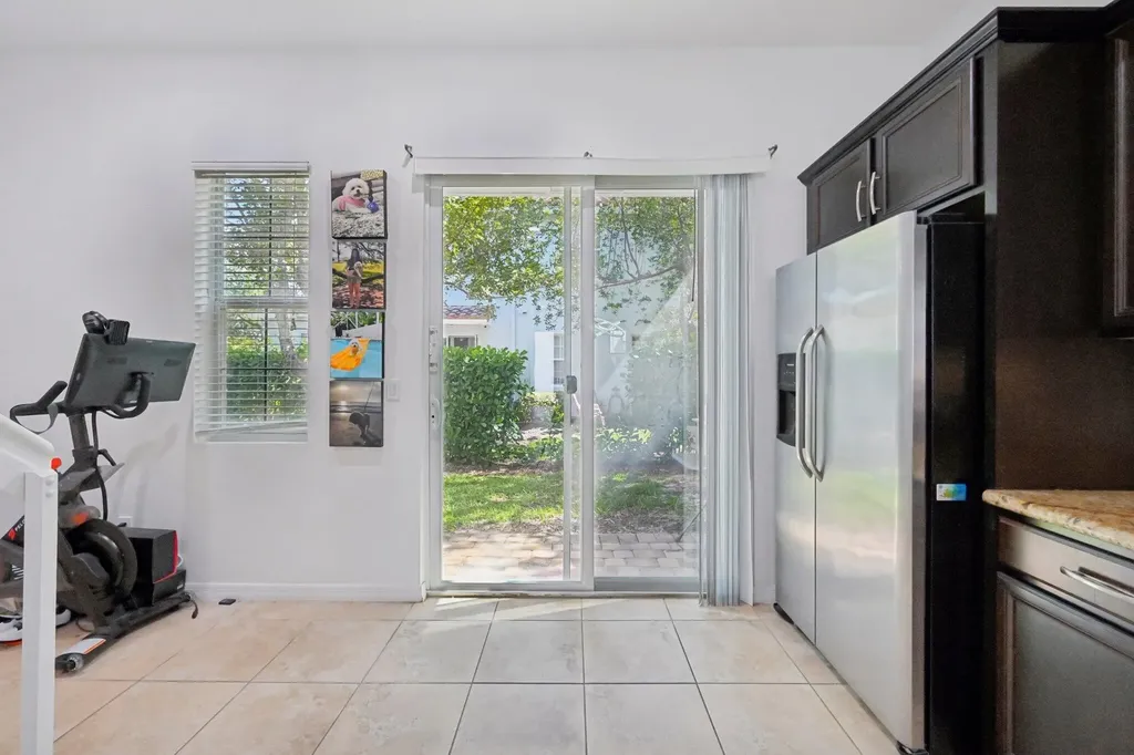 482 Graham Place Boynton Beach FL 33435