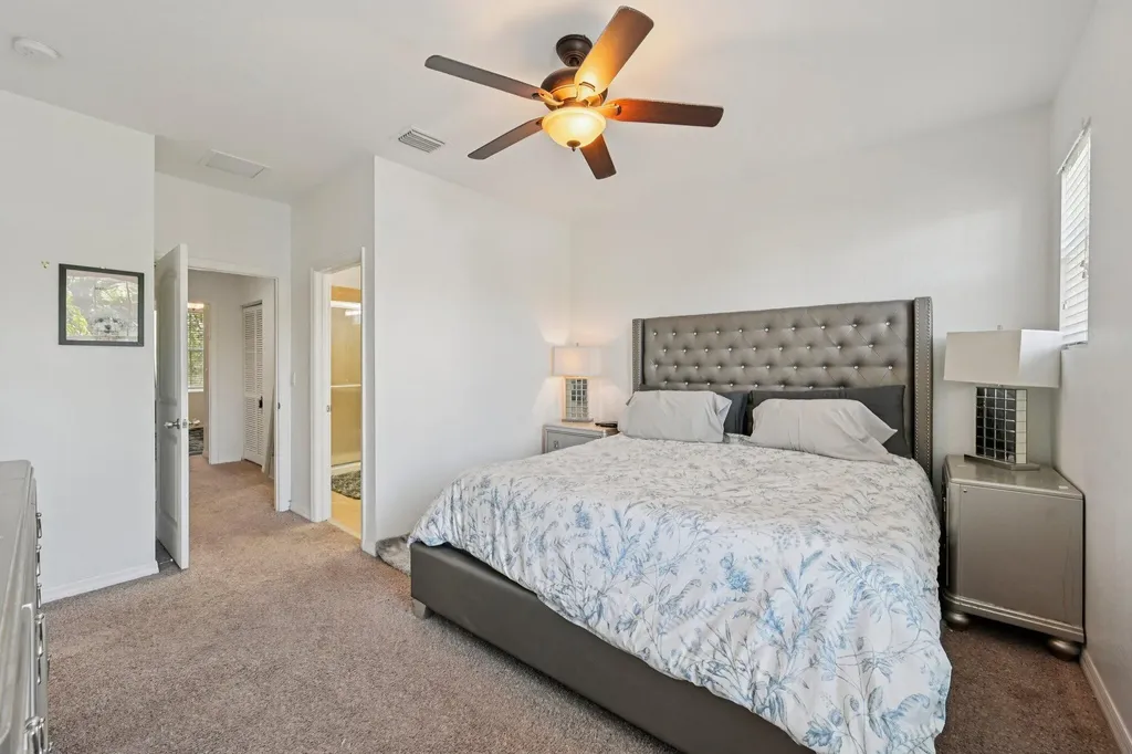 482 Graham Place Boynton Beach FL 33435