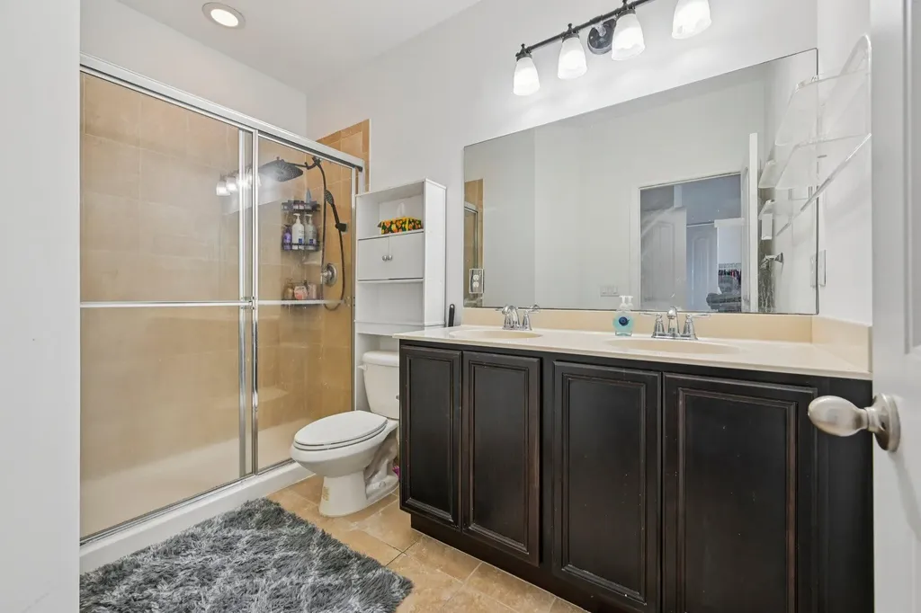 482 Graham Place Boynton Beach FL 33435