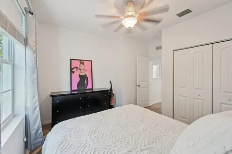 482 Graham Place Boynton Beach FL 33435
