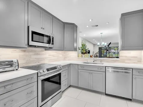 4335 Carambola Circle N Coconut Creek FL 33066