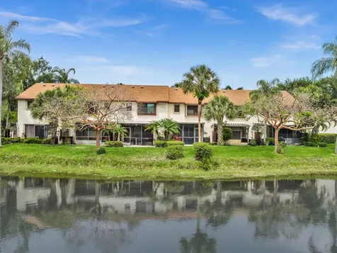 4335 Carambola Circle N Coconut Creek FL 33066
