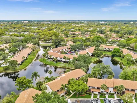 4335 Carambola Circle N Coconut Creek FL 33066