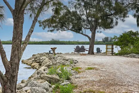 3586 Lucia Drive Vero Beach FL 32967