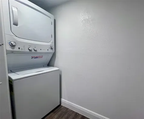 17350 NW 68th Avenue Hialeah FL 33015