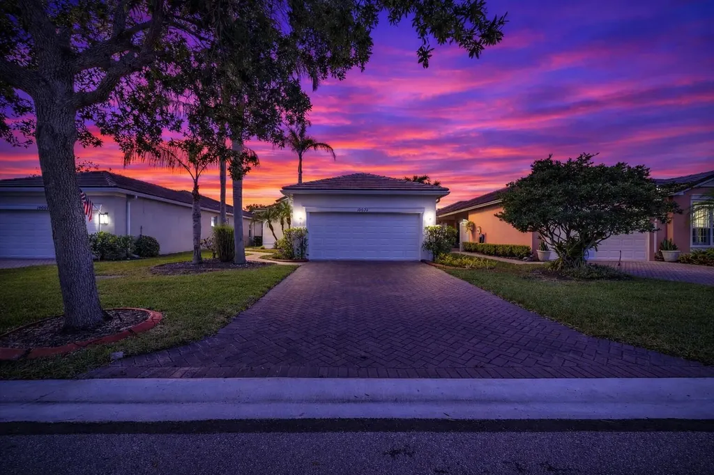 10070 SW Chadwick Drive Port St Lucie FL 34987