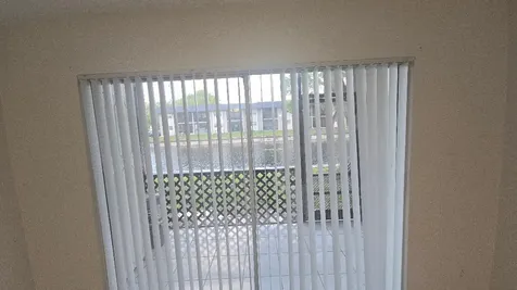 8040 N Colony Circle Tamarac FL 33321