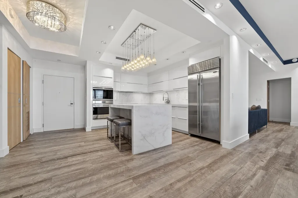 2301 Collins Avenue Miami Beach FL 33139
