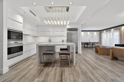 2301 Collins Avenue Miami Beach FL 33139
