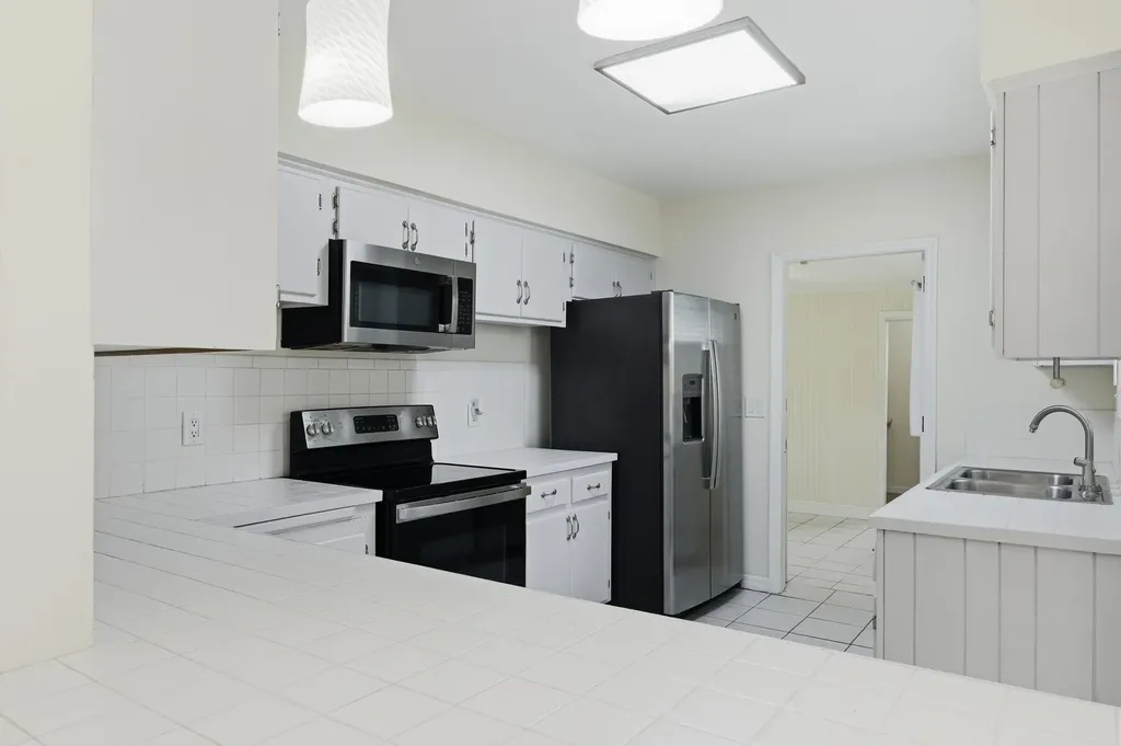 5650 Lake Osborne Drive Lake Worth FL 33461
