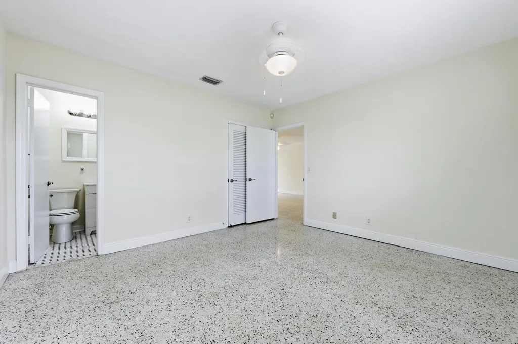 5650 Lake Osborne Drive Lake Worth FL 33461