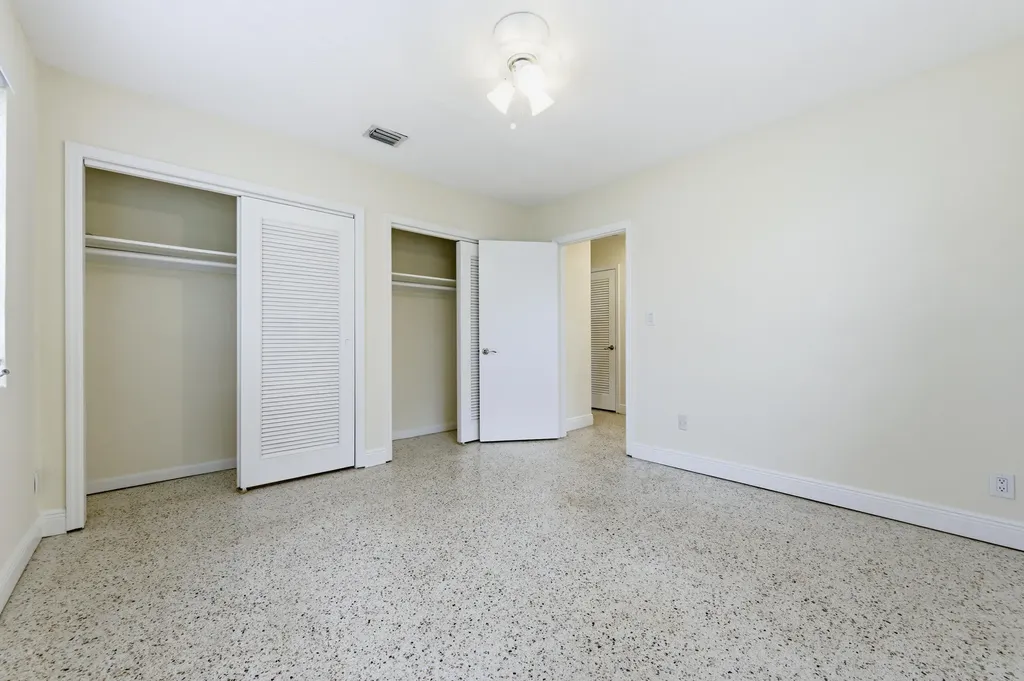 5650 Lake Osborne Drive Lake Worth FL 33461
