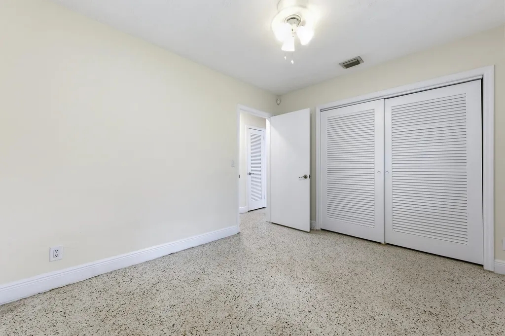 5650 Lake Osborne Drive Lake Worth FL 33461