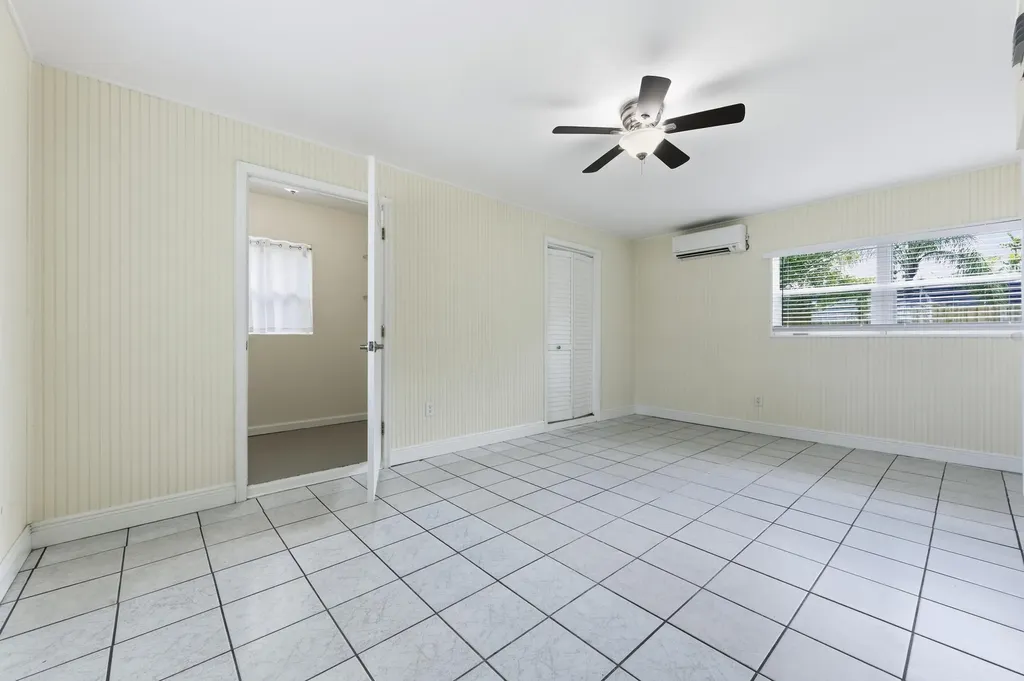 5650 Lake Osborne Drive Lake Worth FL 33461