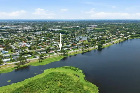 5650 Lake Osborne Drive Lake Worth FL 33461