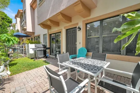 4742 Grand Cypress Circle N Coconut Creek FL 33073
