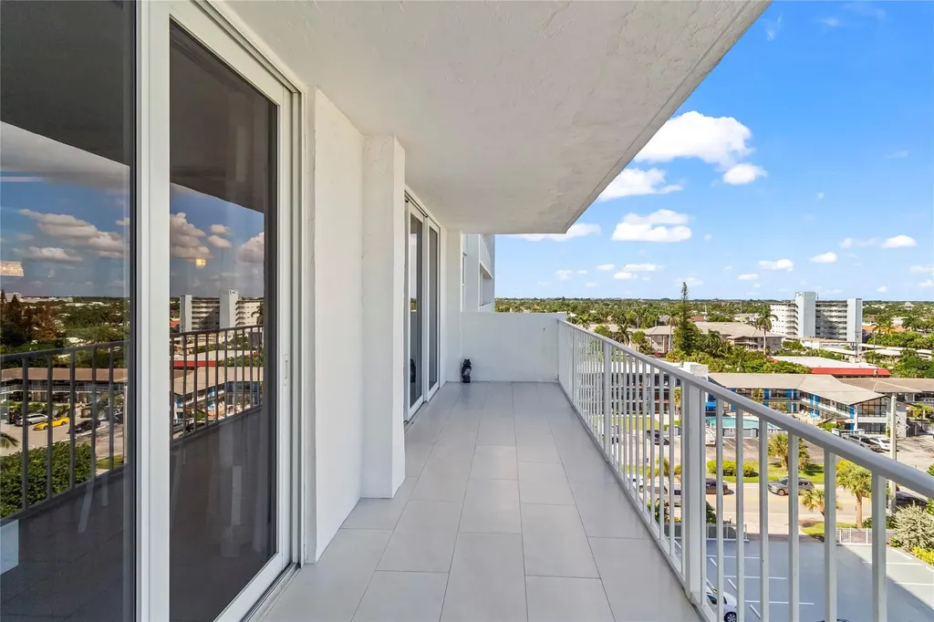 800 SE 20th Avenue Deerfield Beach FL 33441
