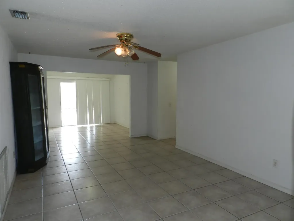 3151 Pinehurst Drive Lake Worth FL 33467