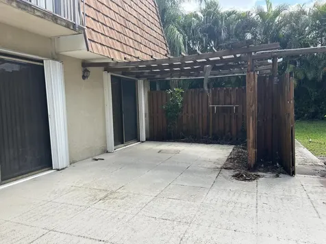 1014 10th Lane Greenacres FL 33463