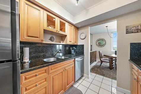 5440 N Ocean Drive Riviera Beach FL 33404