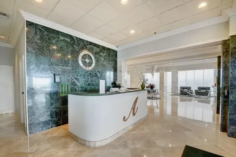 5440 N Ocean Drive Riviera Beach FL 33404