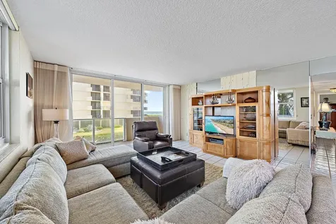 5440 N Ocean Drive Riviera Beach FL 33404