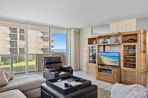 5440 N Ocean Drive Riviera Beach FL 33404
