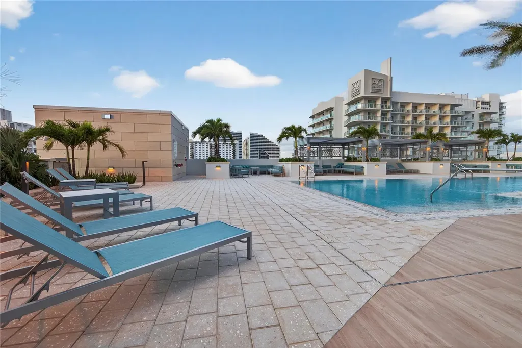 153 N Seabreeze Boulevard Fort Lauderdale FL 33304