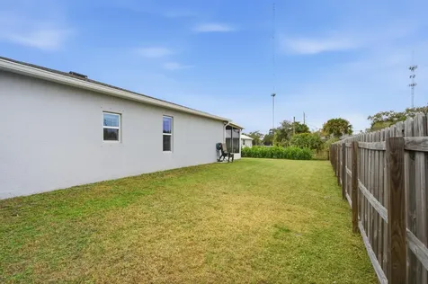 2220 SE Lucaya Street Port St Lucie FL 34952
