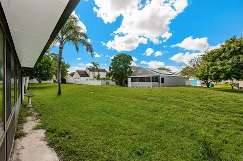 4 Verwood Way Boynton Beach FL 33426