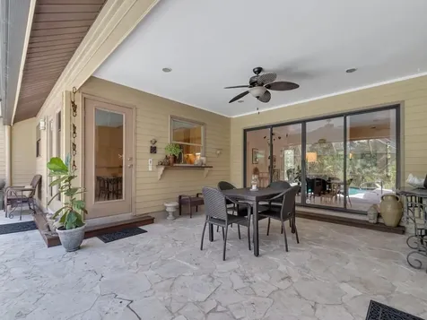 407 43rd Avenue SW Vero Beach FL 32968